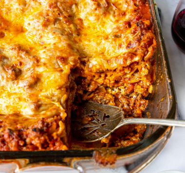 Irresistible Homemade Lasagna Recipe: A Delectable Italian Classic